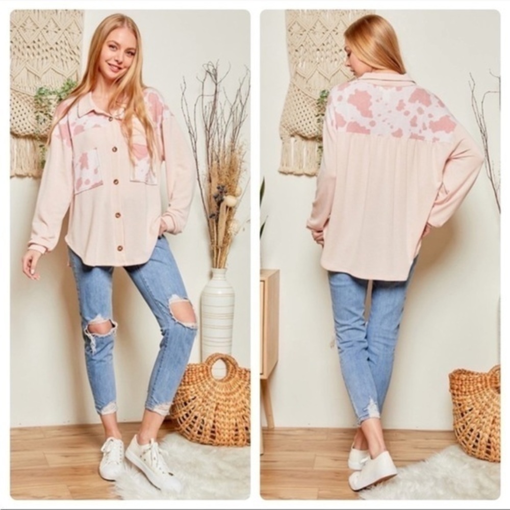 NWT Hopely L/S button down light weight shacket in coral w/pockets tunic length.